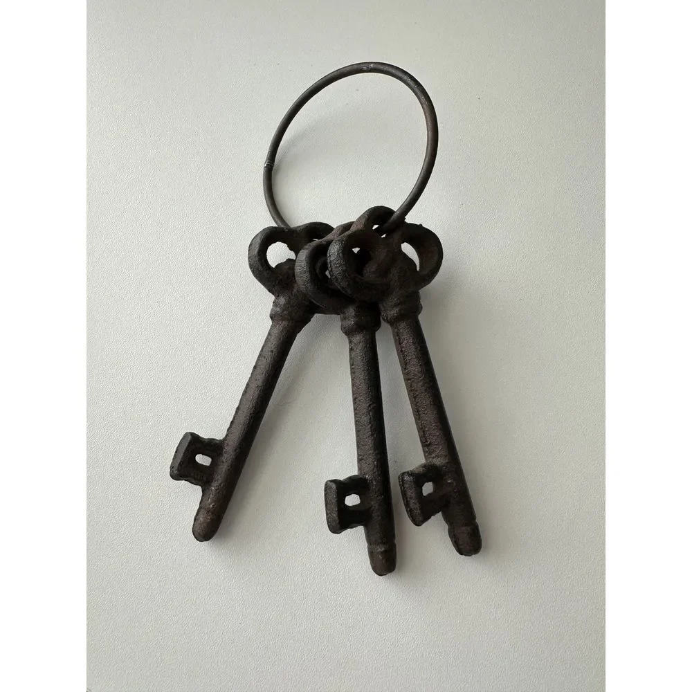 Vintage Skeleton Keys Lot‎ of 3